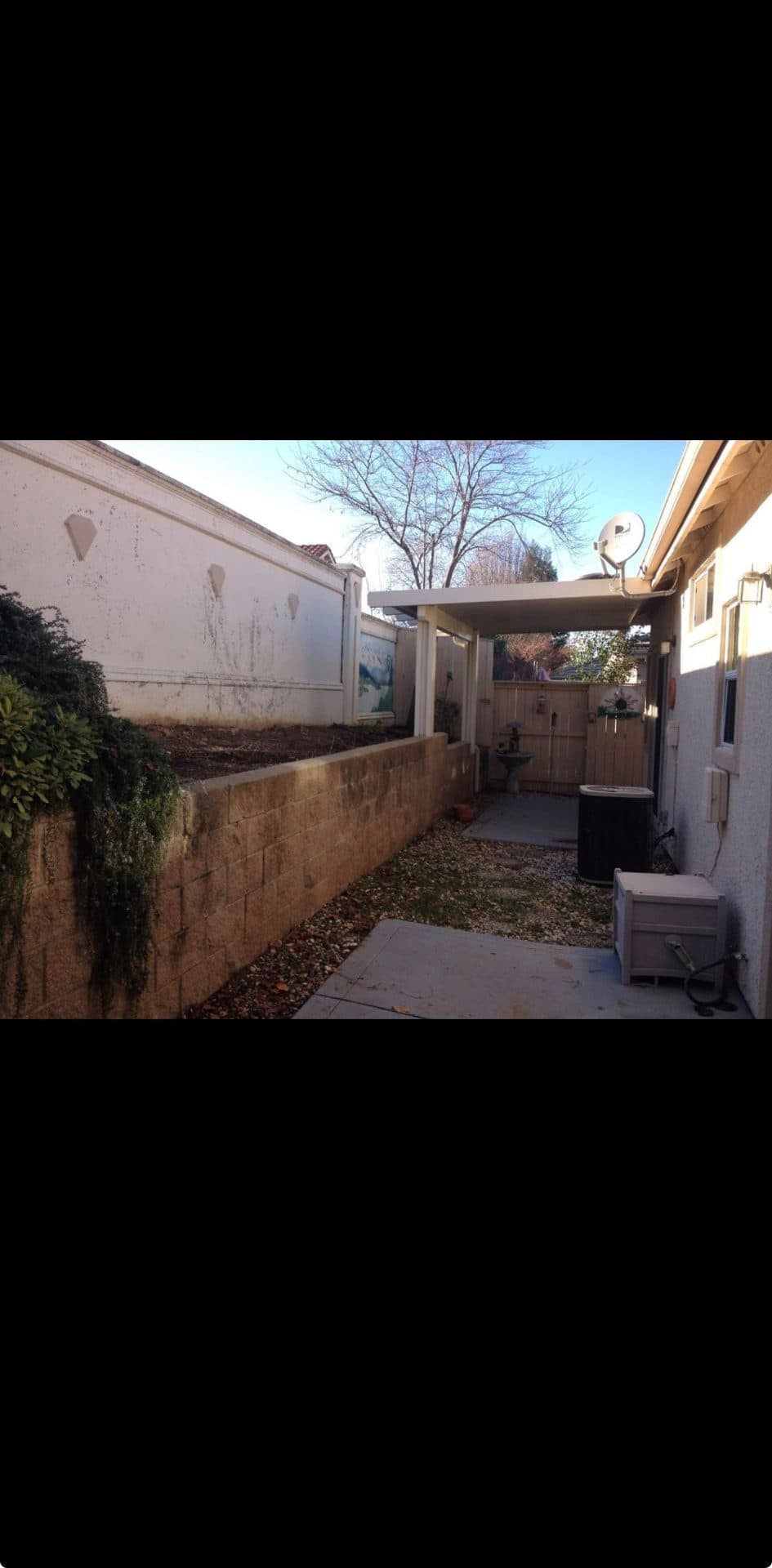 1 bedroom with separate bath available for rent